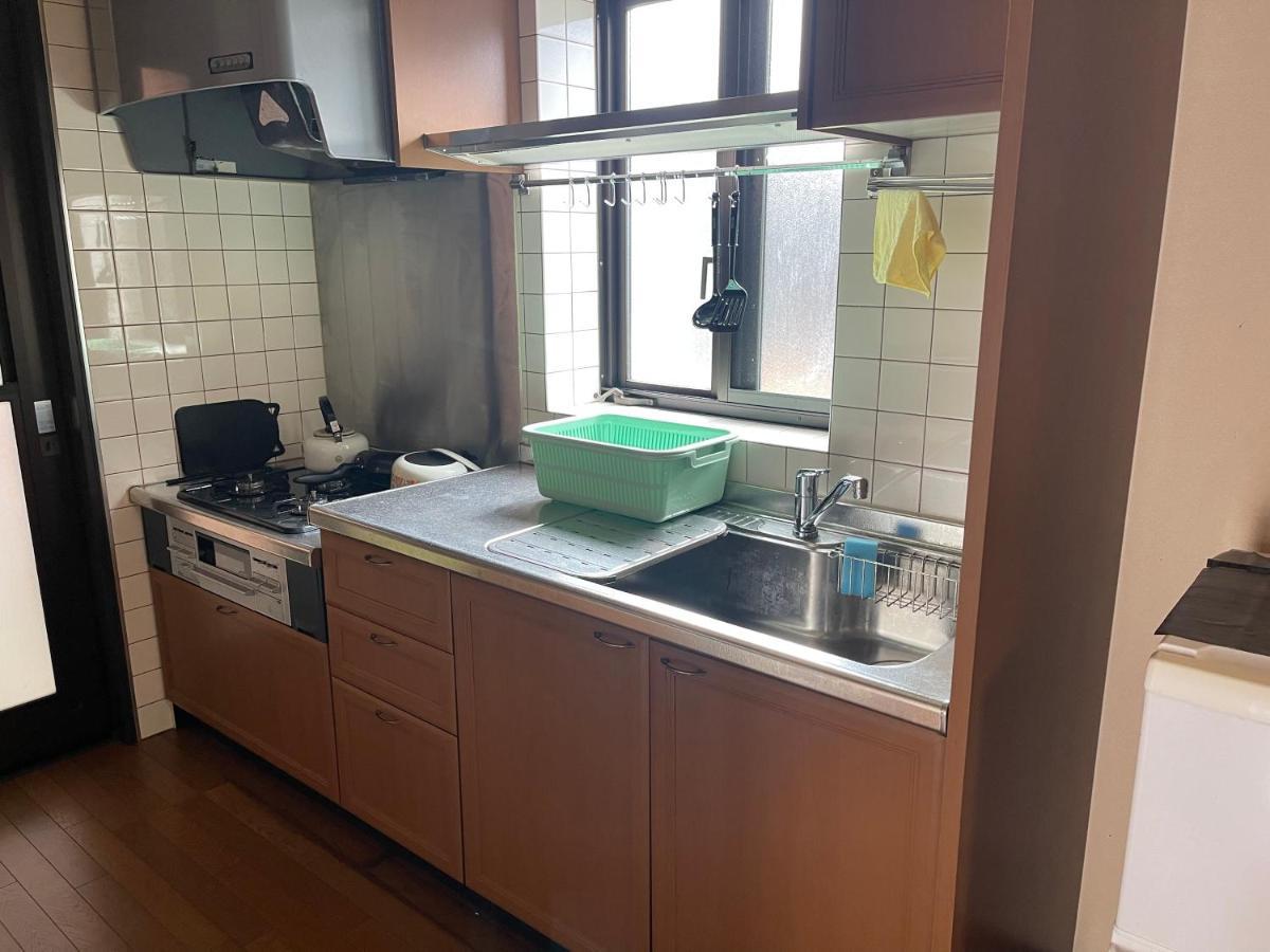 Biwa Guesthouse: Lakeside Getaway With Bbq And Free Bikes Holiday home *