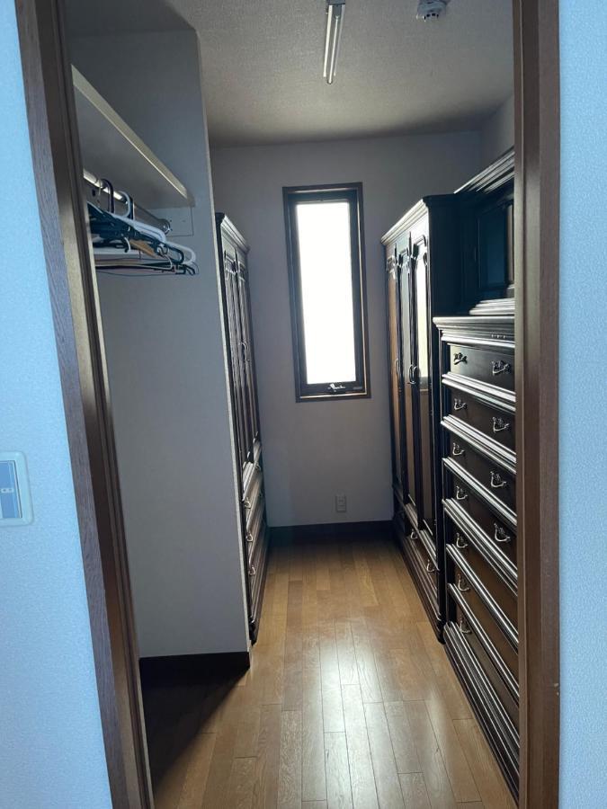 Biwa Guesthouse: Lakeside Getaway With Bbq And Free Bikes * Takashima