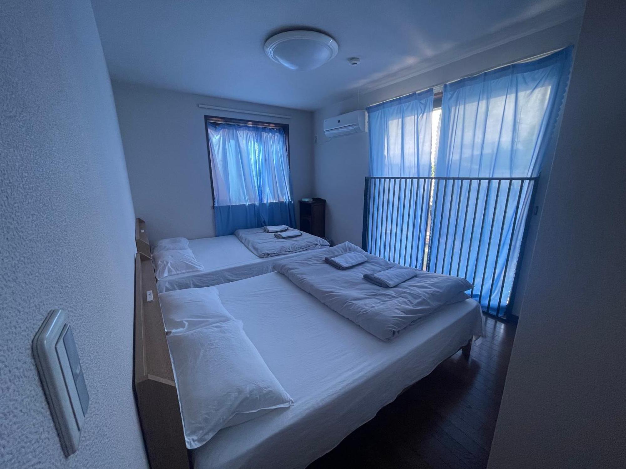 Biwa Guesthouse: Lakeside Getaway With Bbq And Free Bikes * Takashima